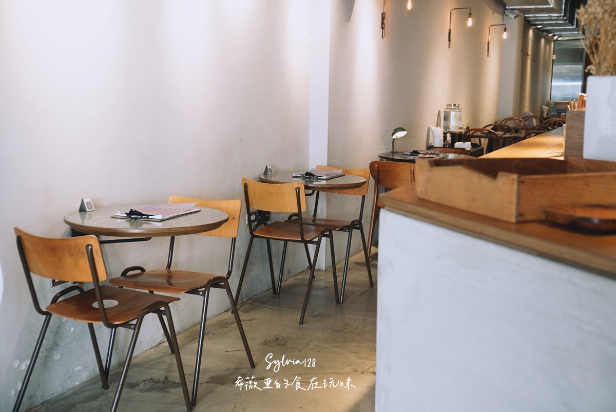 【台北101早午餐】青春漢堡 Aoharu Burger 台北世貿店，享受漢堡帶來的美味與滿足 @希薇亞の食在玩味