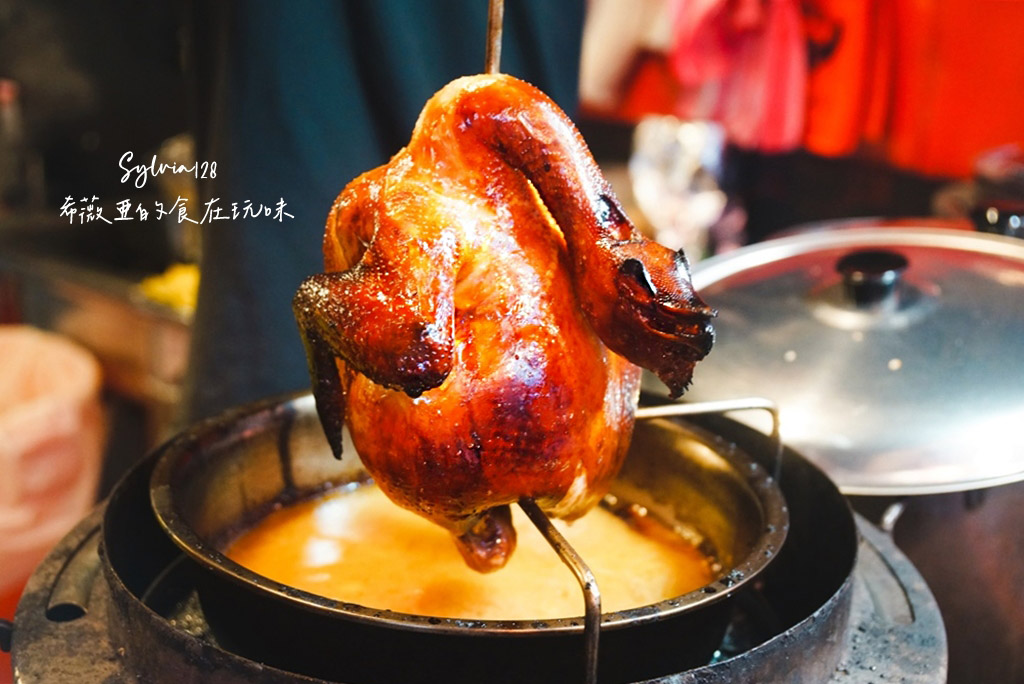 【台北景美桶仔雞】雞老闆桶仔雞景美店 烤雞串燒熱炒，一次滿足！台北桶仔雞、景美美食推薦 @希薇亞の食在玩味