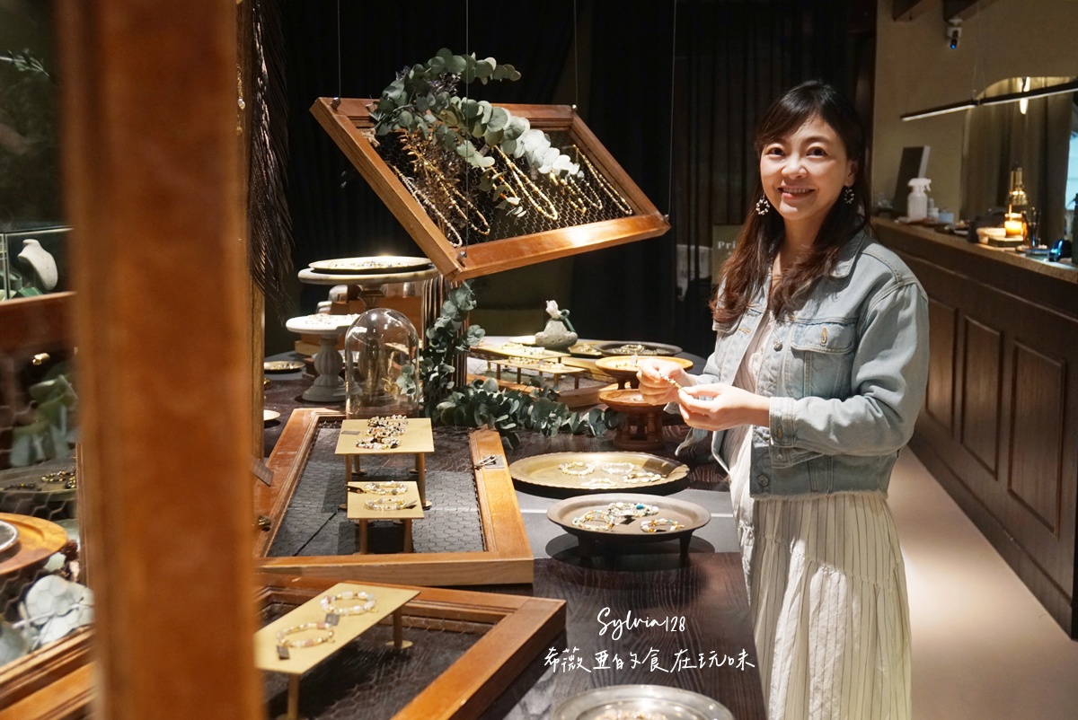 【東區咖啡廳】慢溫咖啡廳台北旗艦店x慢溫密室-水晶與咖啡香之間的療癒時刻。大安區咖啡廳推薦 @希薇亞の食在玩味