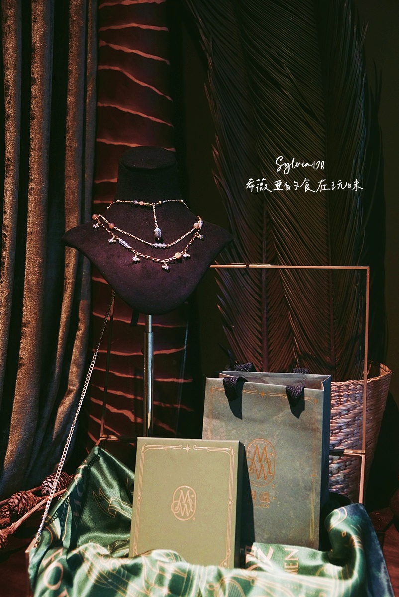 【東區咖啡廳】慢溫咖啡廳台北旗艦店x慢溫密室-水晶與咖啡香之間的療癒時刻。大安區咖啡廳推薦 @希薇亞の食在玩味