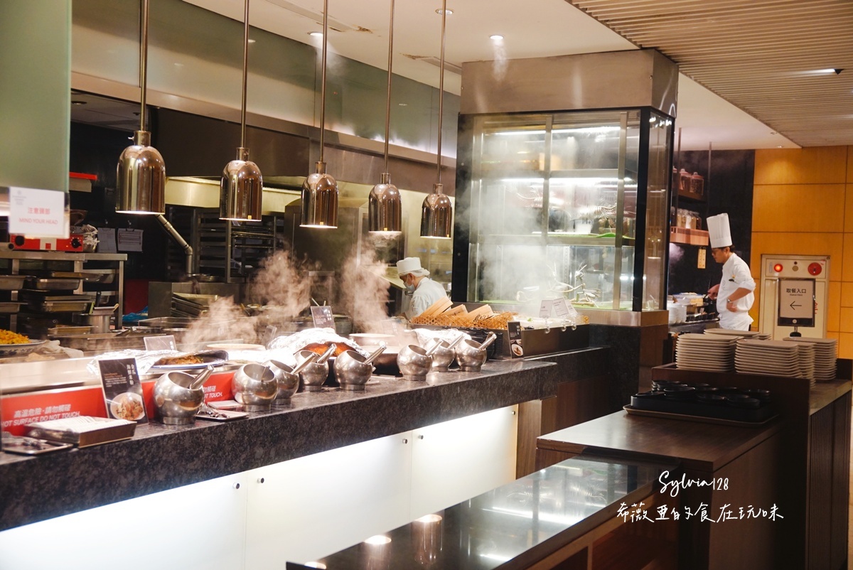 【善導寺吃到飽】十二廚台北喜來登大飯店｜澎湃海鮮季、松葉蟹雪蟹吃到飽 @希薇亞の食在玩味