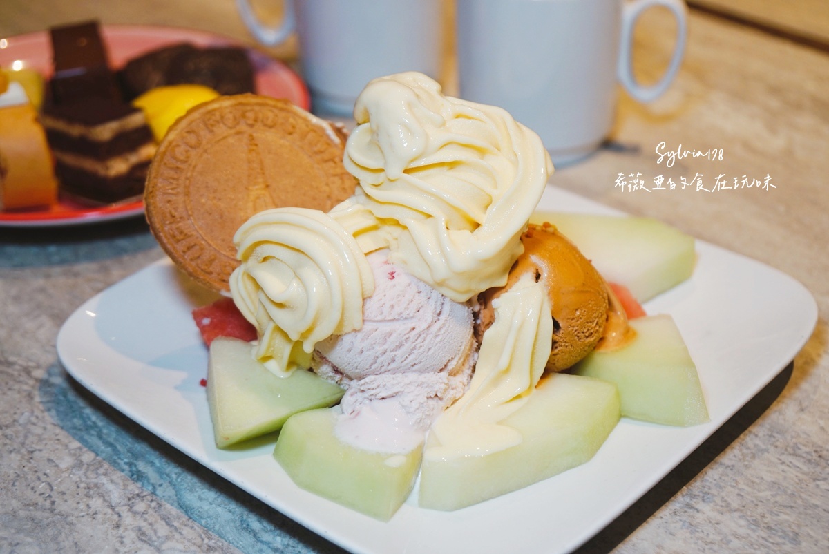 【善導寺吃到飽】十二廚台北喜來登大飯店｜澎湃海鮮季、松葉蟹雪蟹吃到飽 @希薇亞の食在玩味