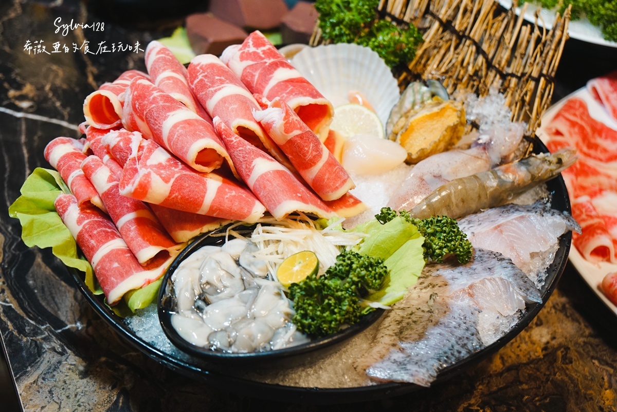 【圓山火鍋】丰明殿第一涮涮鍋殿堂-圓山殿，自助吧吃到飽。圓山美食火鍋推薦 @希薇亞の食在玩味