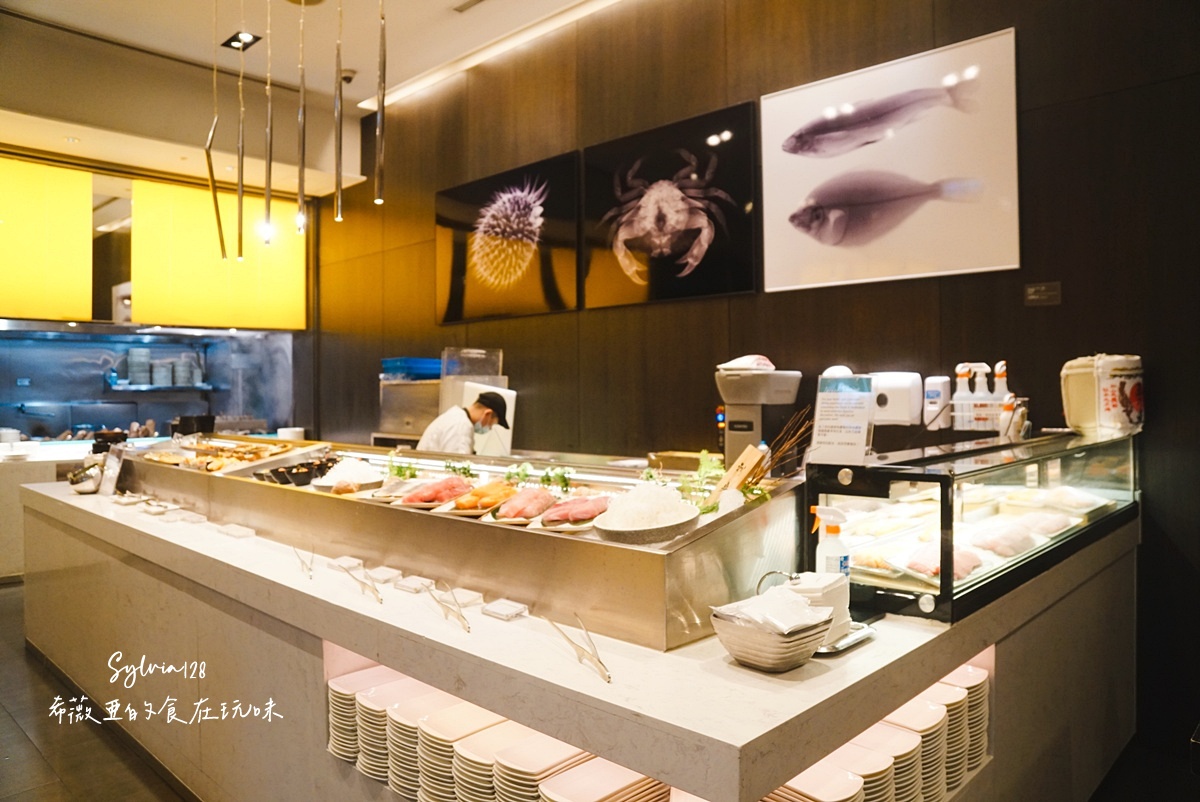 【市政府吃到飽】探索廚房-寒舍艾美酒店自助餐，首爾米其林 doughroom 吃到飽快閃登台！ @希薇亞の食在玩味