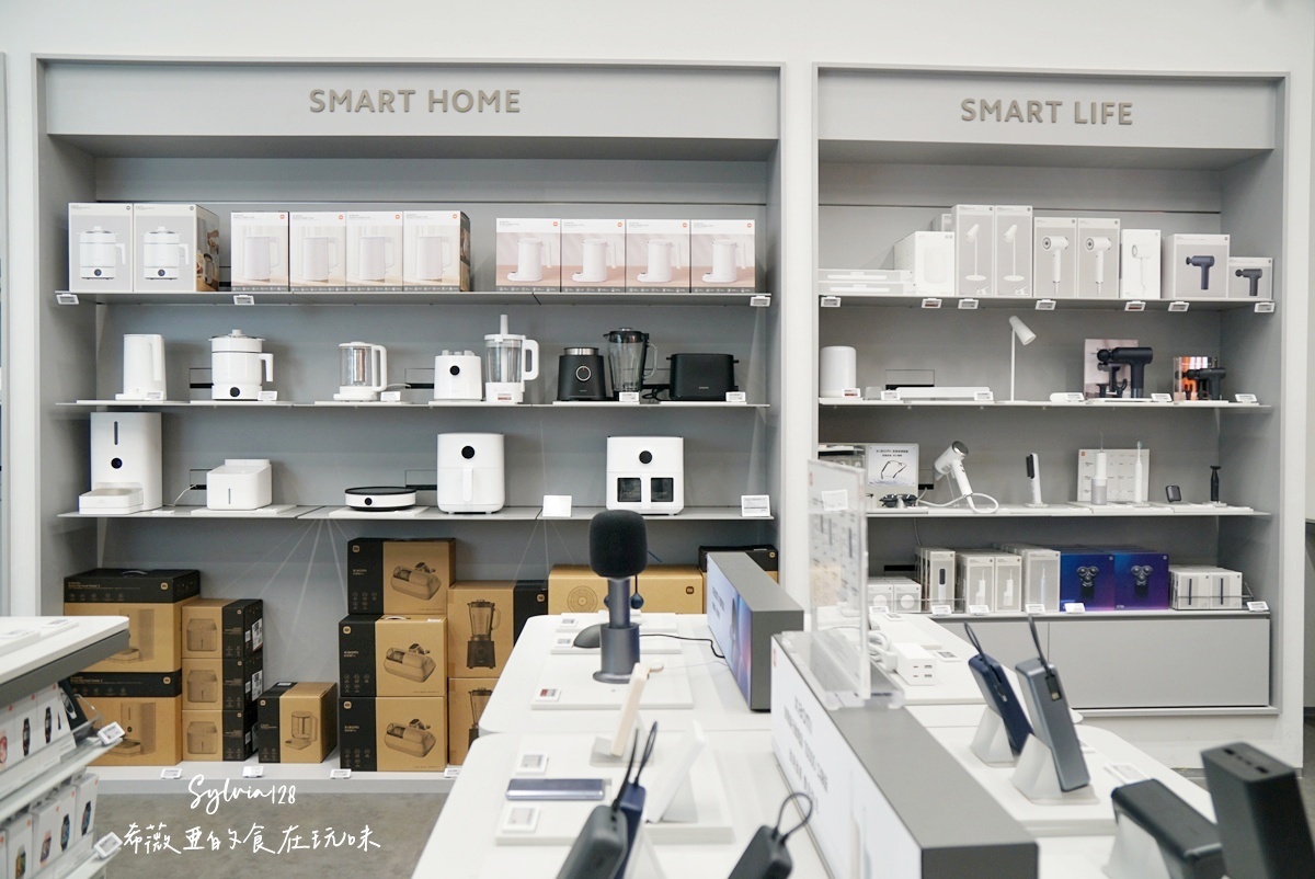2025 大江購物中心全桃最美打卡mall，春夏裝置藝術、聚集超熱門網路品牌，聚餐、購物一次滿足！ 大江全年免費停車的悠遊遊逛街城、桃園青埔一日遊！ @希薇亞の食在玩味