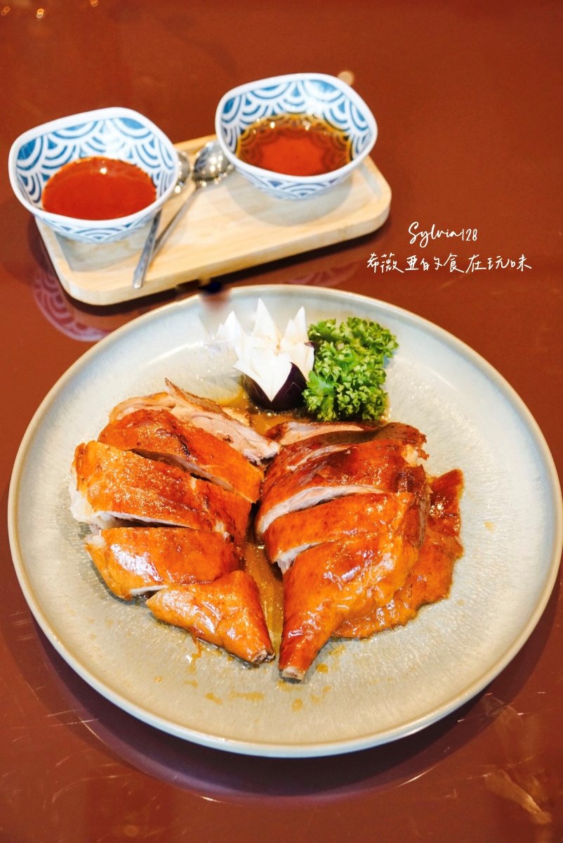 【新北投美食】北投晶泉丰旅泉源閣烤鴨六吃、外帶烤鴨優惠！台式烤鴨宴的驚喜 @希薇亞の食在玩味