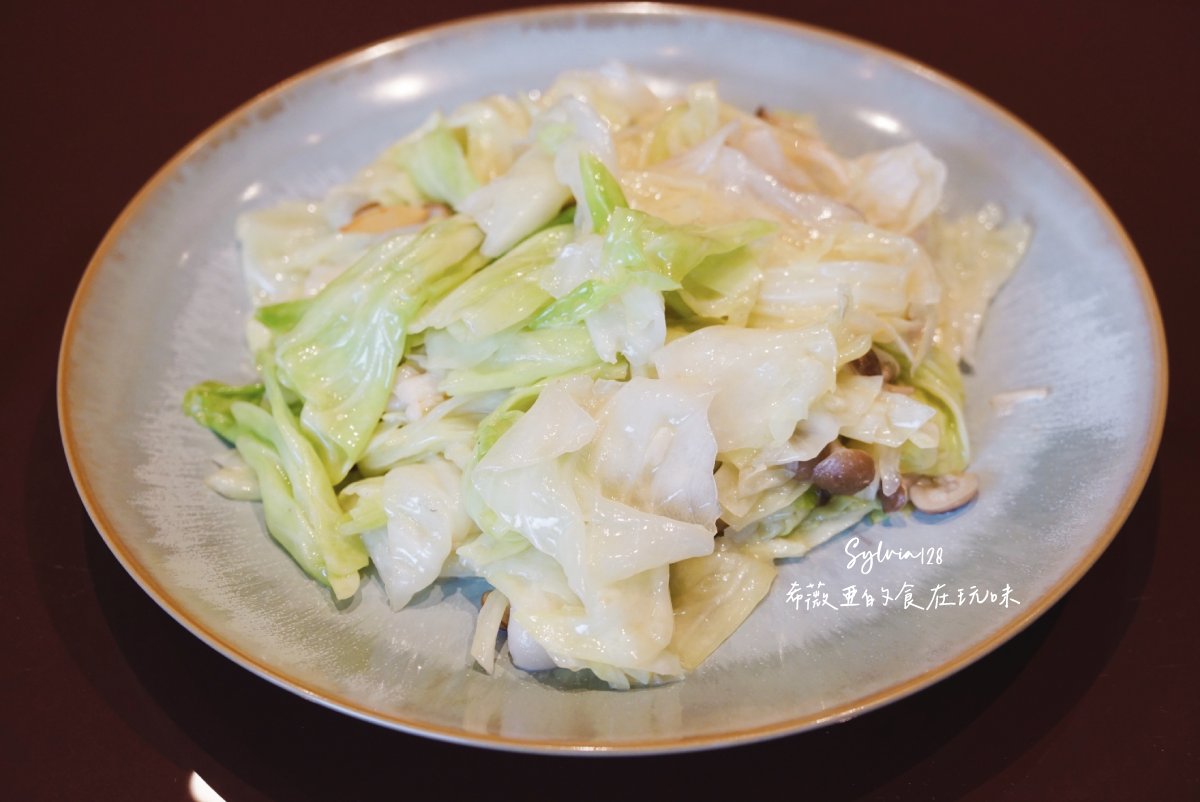 【新北投美食】北投晶泉丰旅泉源閣烤鴨六吃、外帶烤鴨優惠！台式烤鴨宴的驚喜 @希薇亞の食在玩味