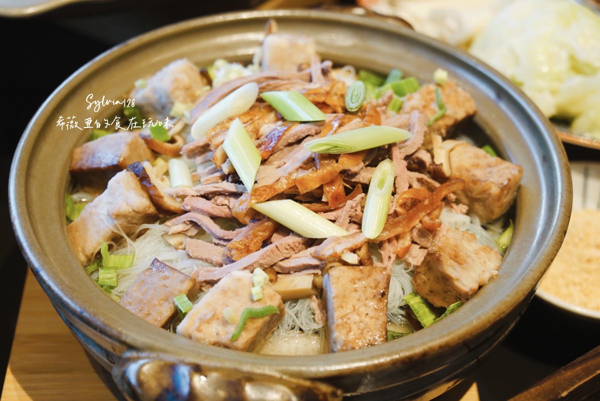 【新北投美食】北投晶泉丰旅泉源閣烤鴨六吃、外帶烤鴨優惠！台式烤鴨宴的驚喜 @希薇亞の食在玩味