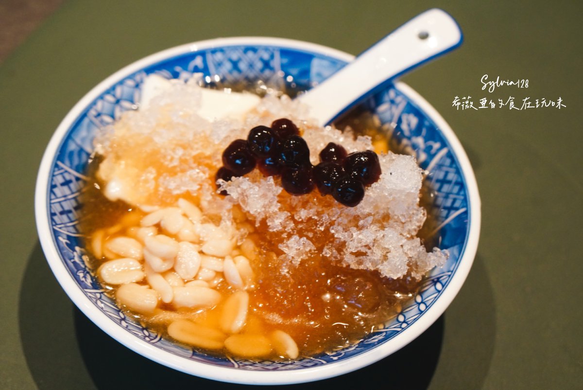 【新北投美食】北投晶泉丰旅泉源閣烤鴨六吃、外帶烤鴨優惠！台式烤鴨宴的驚喜 @希薇亞の食在玩味