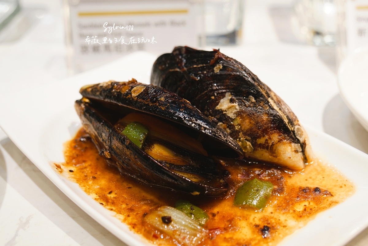 【市政府吃到飽】台北寒舍艾美酒店探索廚房吃到飽，再次被征服的味蕾！ @希薇亞の食在玩味