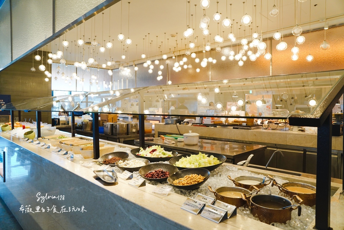 【萬華吃到飽】台北凱達大飯店百宴自助餐廳，美式肉食季、山藥料理開跑！ @希薇亞の食在玩味