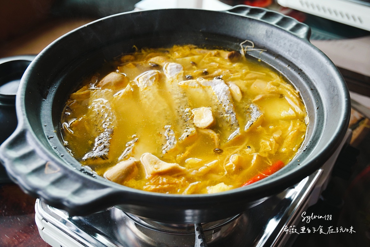 【板橋美食】Asia49亞洲料理及酒廊的秋冬限定鍋物。台北景觀餐廳推薦 @希薇亞の食在玩味