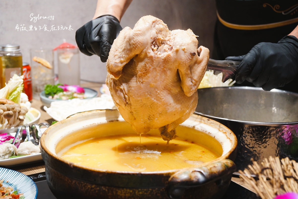 苗栗南庄向天湖咖啡民宿，享受山林間的靜謐之美、DIY 賽夏族臀鈴。向天湖美食、南庄民宿、苗栗景觀餐廳推薦 @希薇亞の食在玩味