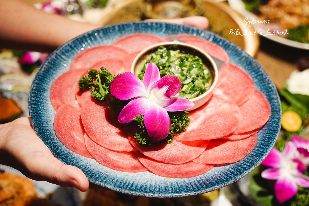 【中山雞湯】星曜雞湯的魅力，喝一口就上癮！台北必喝雞湯推薦！ @希薇亞の食在玩味