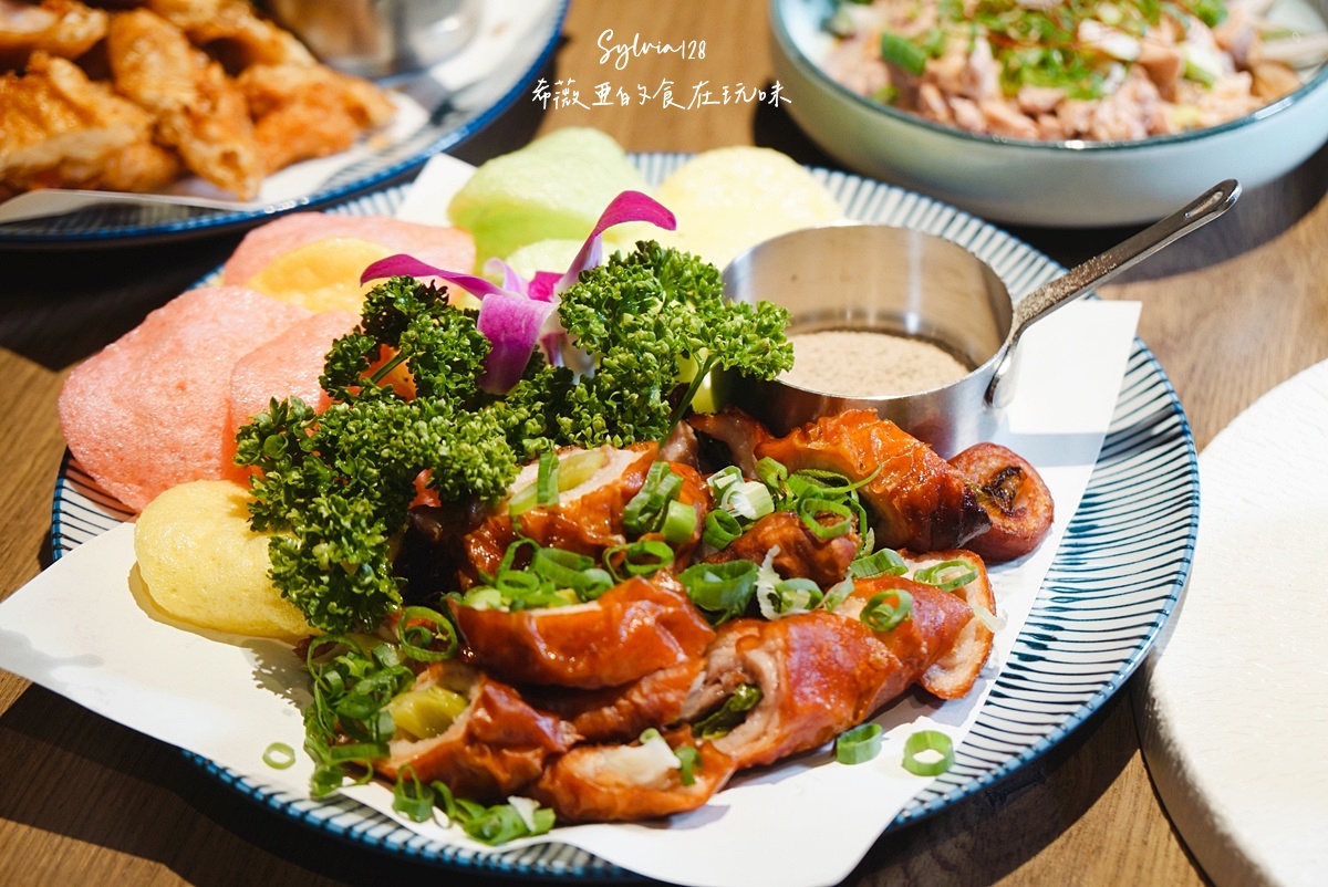 【台北101雞湯火鍋】君曜雞湯的溫潤饗宴。台北必喝雞湯鍋物 @希薇亞の食在玩味