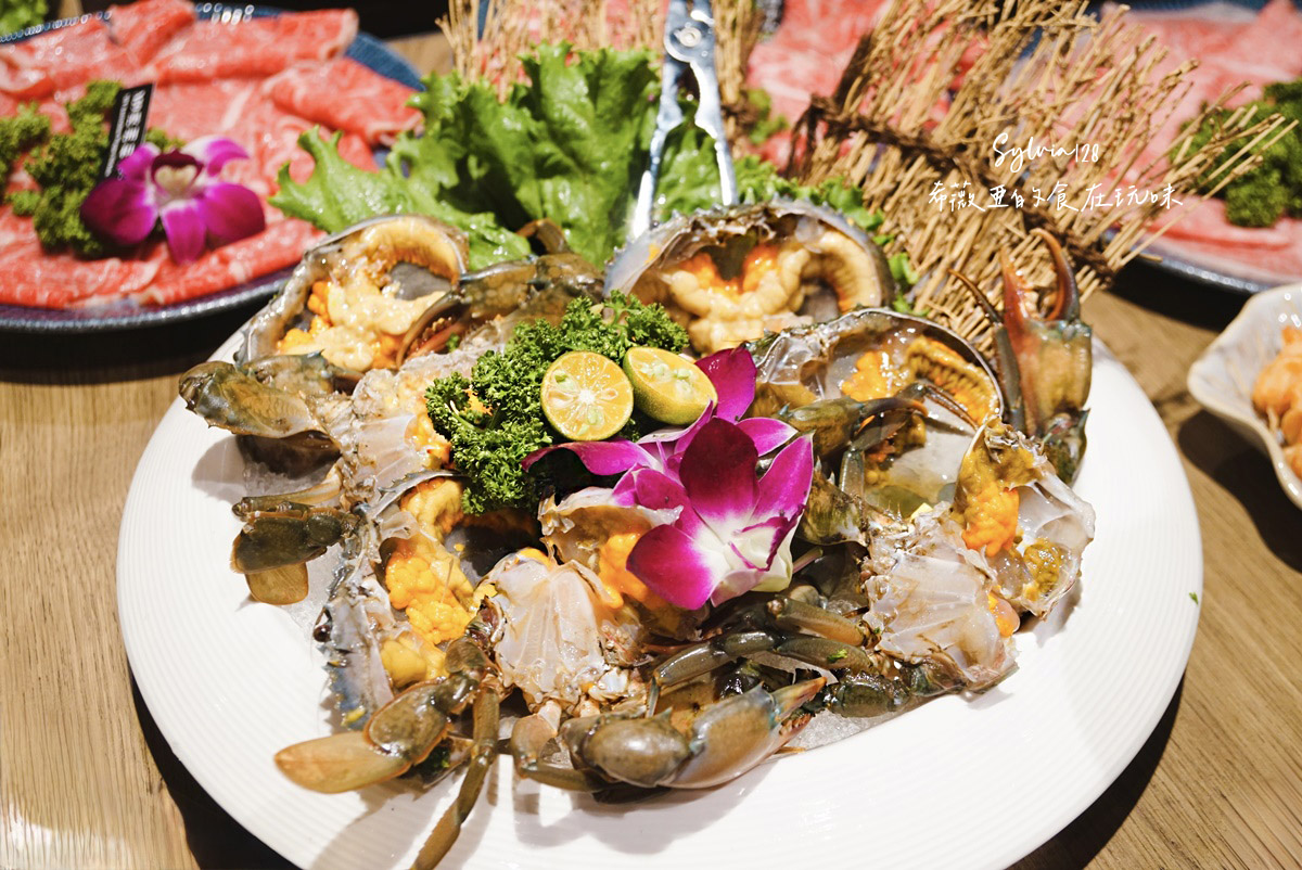 【台北101雞湯火鍋】君曜雞湯的溫潤饗宴。台北必喝雞湯鍋物 @希薇亞の食在玩味 【台北101雞湯火鍋】君曜雞湯的溫潤饗宴。台北必喝雞湯鍋物 @希薇亞の食在玩味