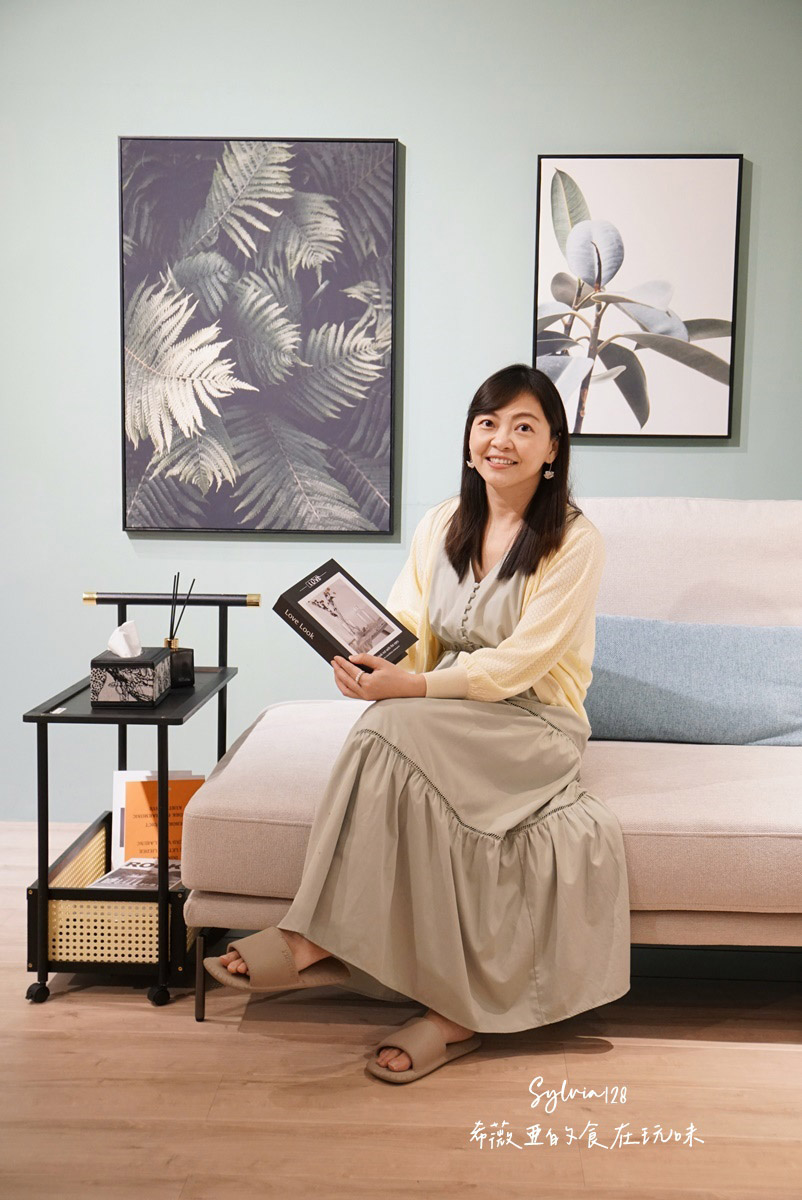 桃園龜山沙發推薦｜所丘家居桃園龜山門市。台灣手工客製化沙發，打造客廳的靈魂 @希薇亞の食在玩味