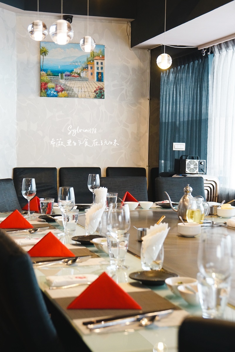 【中山國小站鐵板燒】江雁塘新時尚鐵板燒，一甲子廚藝創作無菜單料理的溫度與魅力！ @希薇亞の食在玩味