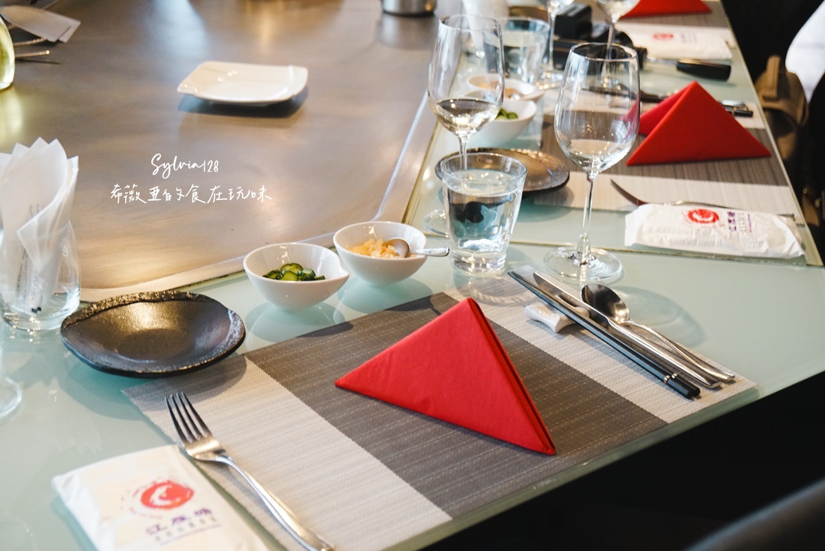 【中山國小站鐵板燒】江雁塘新時尚鐵板燒，一甲子廚藝創作無菜單料理的溫度與魅力！ @希薇亞の食在玩味