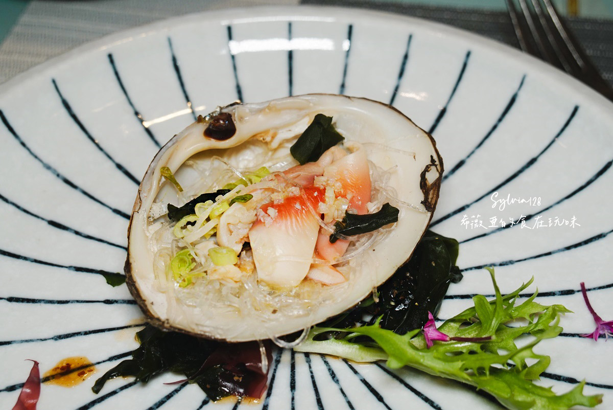 【中山國小站鐵板燒】江雁塘新時尚鐵板燒，一甲子廚藝創作無菜單料理的溫度與魅力！ @希薇亞の食在玩味