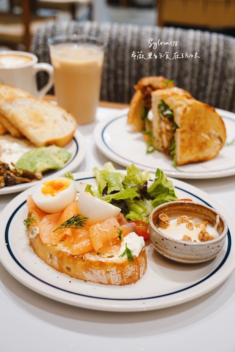 【信義安和早午餐】Local Local Park 敦南的舒服早午餐日常！夜間泰式餐酒館 @希薇亞の食在玩味