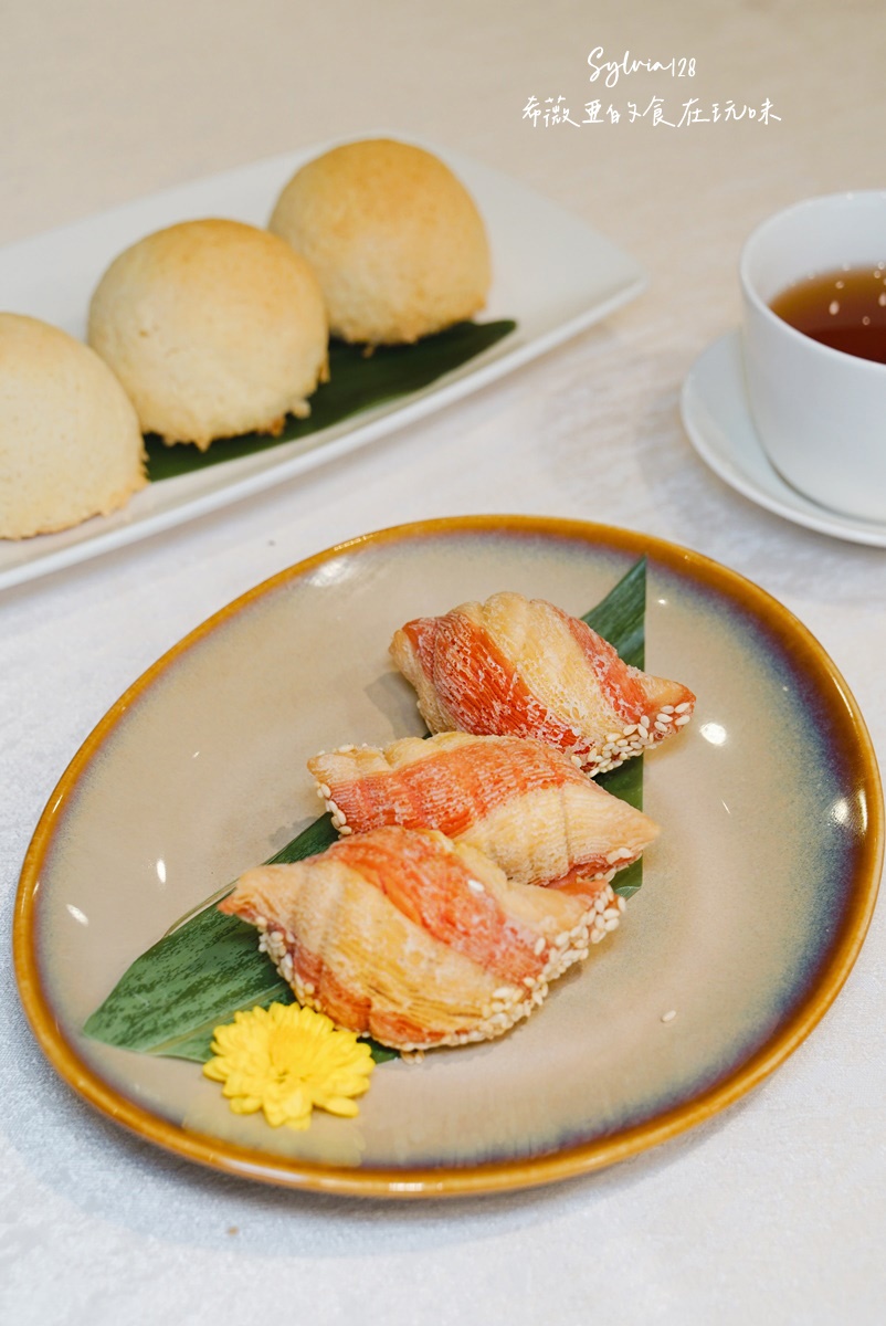 【台北中山粵菜餐廳】明宮粵菜廳台北老爺酒店烤鴨三吃，吃一頓值得記得的烤鴨與港點。中山站必吃烤鴨港點！ @希薇亞の食在玩味