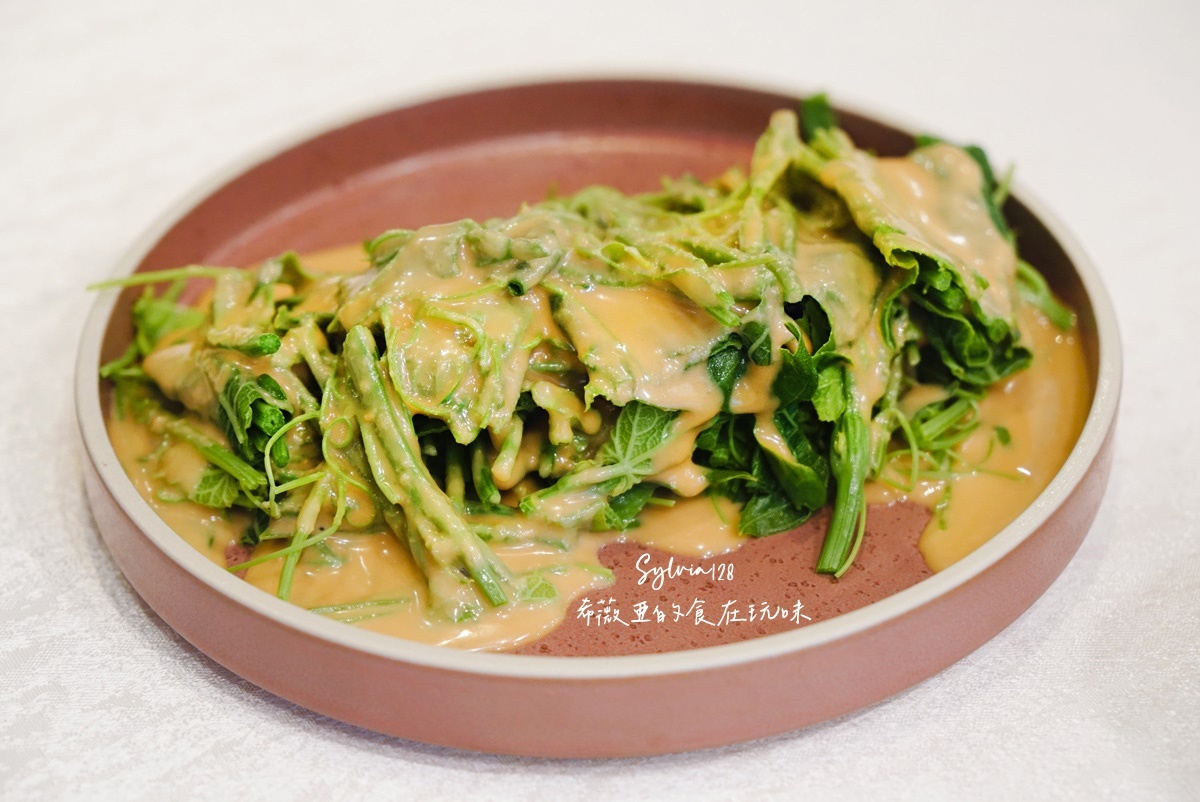 【台北中山粵菜餐廳】明宮粵菜廳台北老爺酒店烤鴨三吃，吃一頓值得記得的烤鴨與港點。中山站必吃烤鴨港點！ @希薇亞の食在玩味