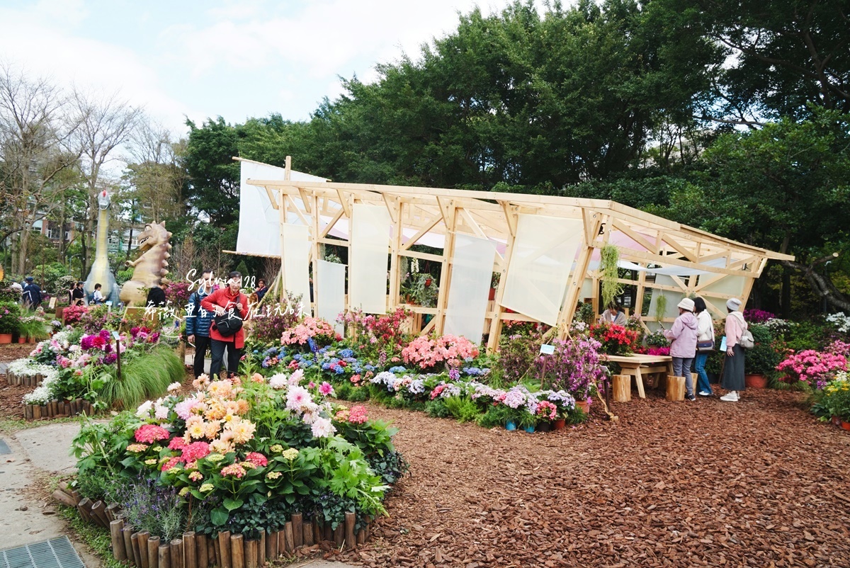 【台北免費賞花景點】大安森林公園繡球花季、台北杜鵑花季，城市裡的夢幻賞花秘境！ @希薇亞の食在玩味