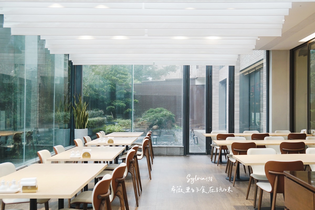 【淡水港點吃到飽】淡水蘊泉庄日蘊堂港點吃到飽，與家人來一場港點好時光！淡水紅樹林美食推薦！ @希薇亞の食在玩味