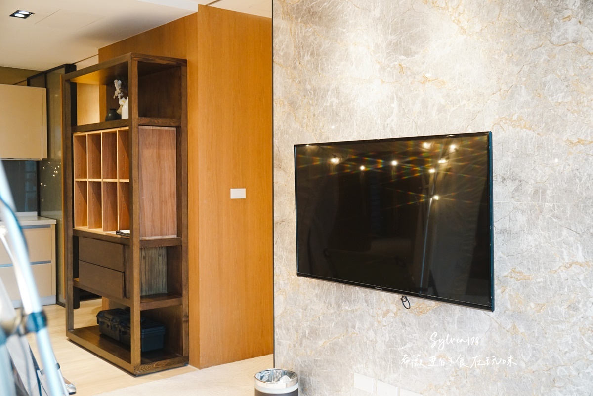 【淡水溫泉住宿】蘊泉庄公寓式溫泉飯店一泊二食，城市邊緣的溫柔度假。台北住宿親子溫泉飯店推薦 @希薇亞の食在玩味