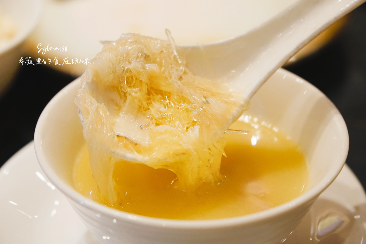 【小巨蛋粵料】麟聚粵式私廚料理。午間粵味盛宴,米其林必比登推薦老饕必嘗的經典與創新佳餚!如曦酒店美食 @希薇亞の食在玩味 【小巨蛋粵料】麟聚粵式私廚料理。午間粵味盛宴,米其林必比登推薦老饕必嘗的經典與創新佳餚!如曦酒店美食 @希薇亞の食在玩味