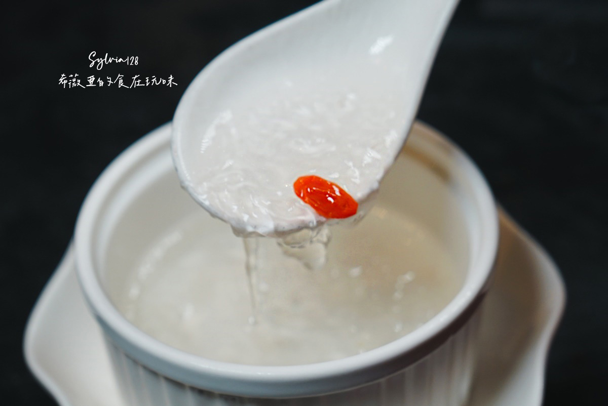【小巨蛋粵料】麟聚粵式私廚料理。午間粵味盛宴，米其林必比登推薦老饕必嘗的經典與創新佳餚！如曦酒店美食 @希薇亞の食在玩味