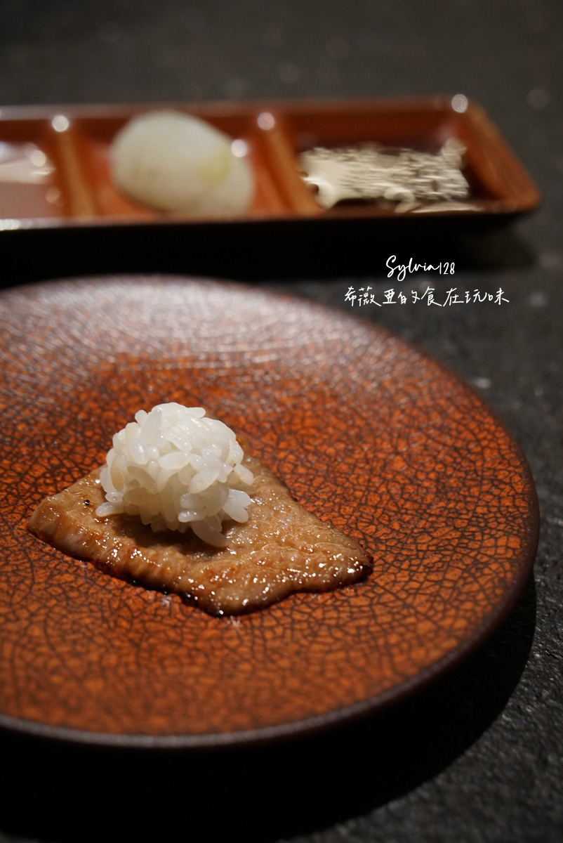 【台北和牛燒肉】碳探和牛專門店:預約制12席日式老宅和牛燒肉體驗。中正區和牛推薦炭火燒肉饗宴 @希薇亞の食在玩味 【台北和牛燒肉】碳探和牛專門店:預約制12席日式老宅和牛燒肉體驗。中正區和牛推薦炭火燒肉饗宴 @希薇亞の食在玩味