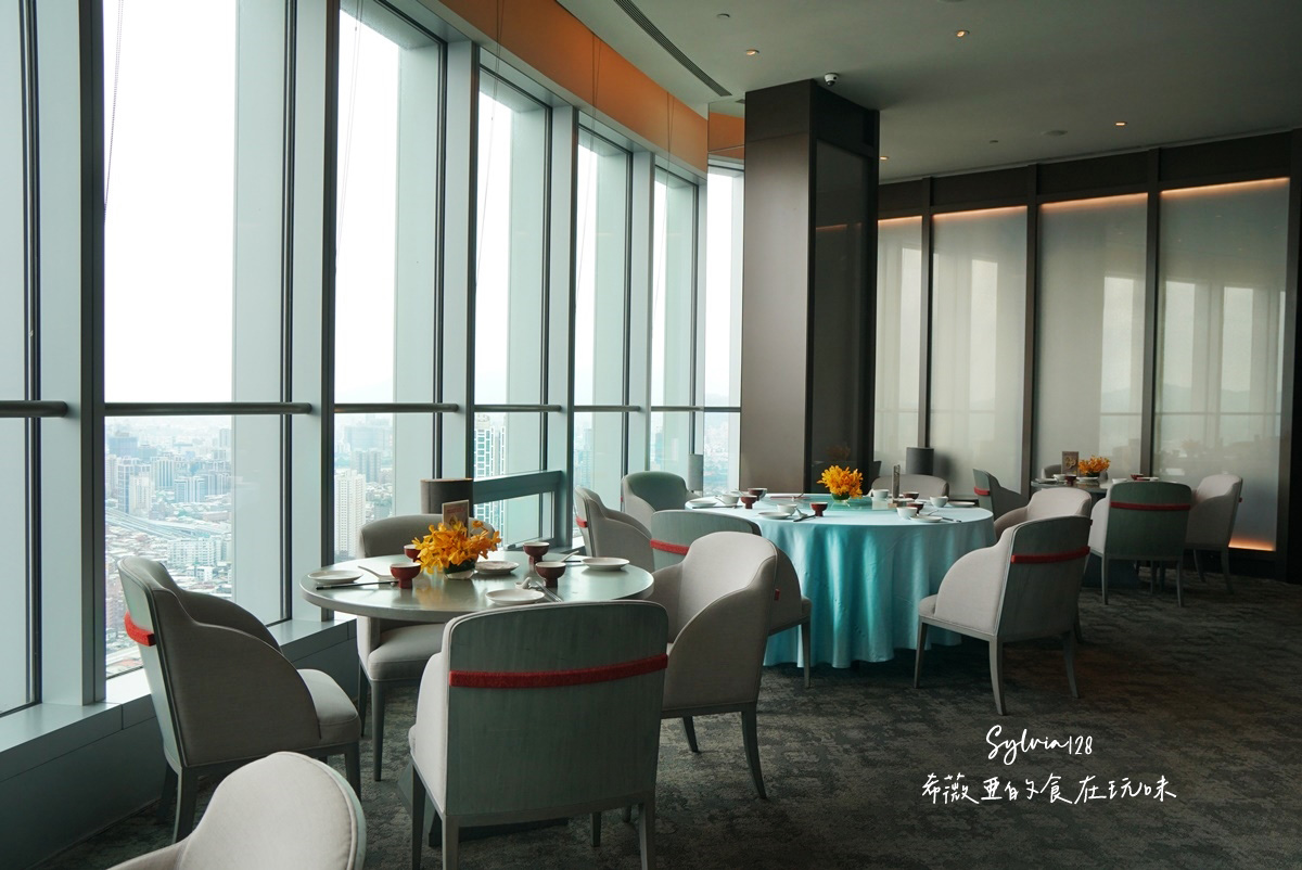 【板橋粵菜中餐廳】望月樓 Moon Pavilion 48 樓高空美景與新派粵菜推薦，必吃港點一次看 @希薇亞の食在玩味