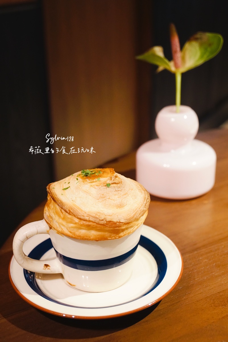 【信義安和牛排】AJ grill 牛排館，商業午餐990元起。台北牛排推薦米其林T+T團隊打造的美式熟成牛排饗宴 @希薇亞の食在玩味