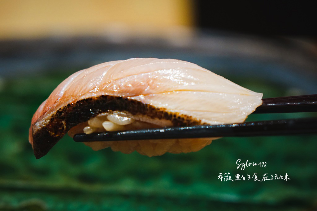 中山無菜單日本料理|鮨冶吉 20 品日式板前壽司。台北 Omakase 推薦 @希薇亞の食在玩味 中山無菜單日本料理|鮨冶吉 20 品日式板前壽司。台北 Omakase 推薦 @希薇亞の食在玩味