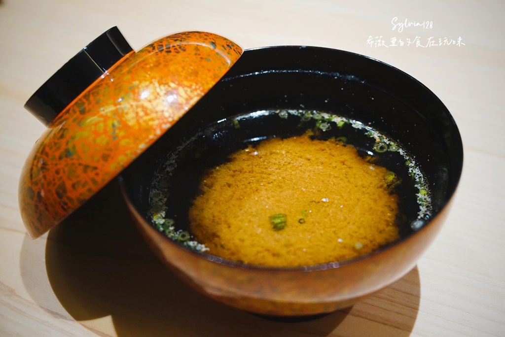 中山無菜單日本料理|鮨冶吉 20 品日式板前壽司。台北 Omakase 推薦 @希薇亞の食在玩味 中山無菜單日本料理|鮨冶吉 20 品日式板前壽司。台北 Omakase 推薦 @希薇亞の食在玩味