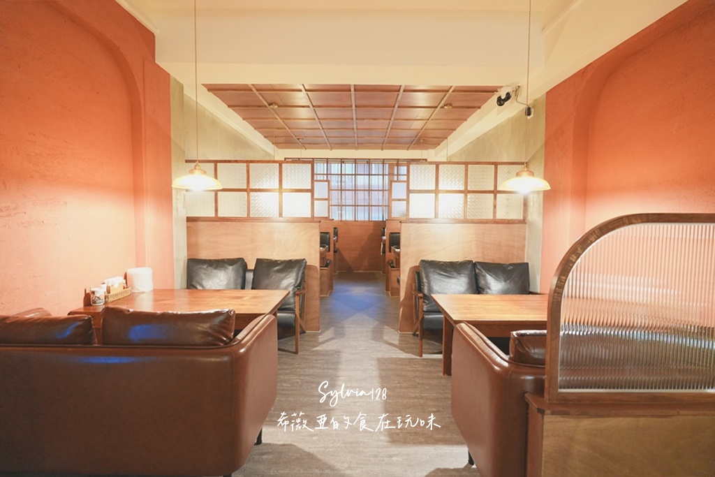 宜蘭礁溪火車站美食｜林北烤好串燒居酒屋礁溪店，399生啤酒暢飲，湯圍溝溫泉旁的日式居酒屋 @希薇亞の食在玩味