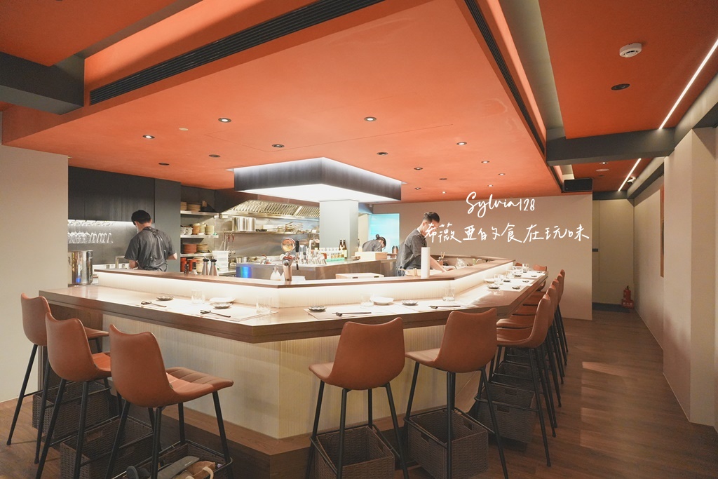 六張犁日本料理｜酩MIXology 現代創意無菜單日料 Omakase，13品壽司套餐 @希薇亞の食在玩味