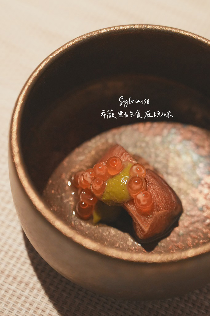 六張犁日本料理｜酩MIXology 現代創意無菜單日料 Omakase，13品壽司套餐 @希薇亞の食在玩味