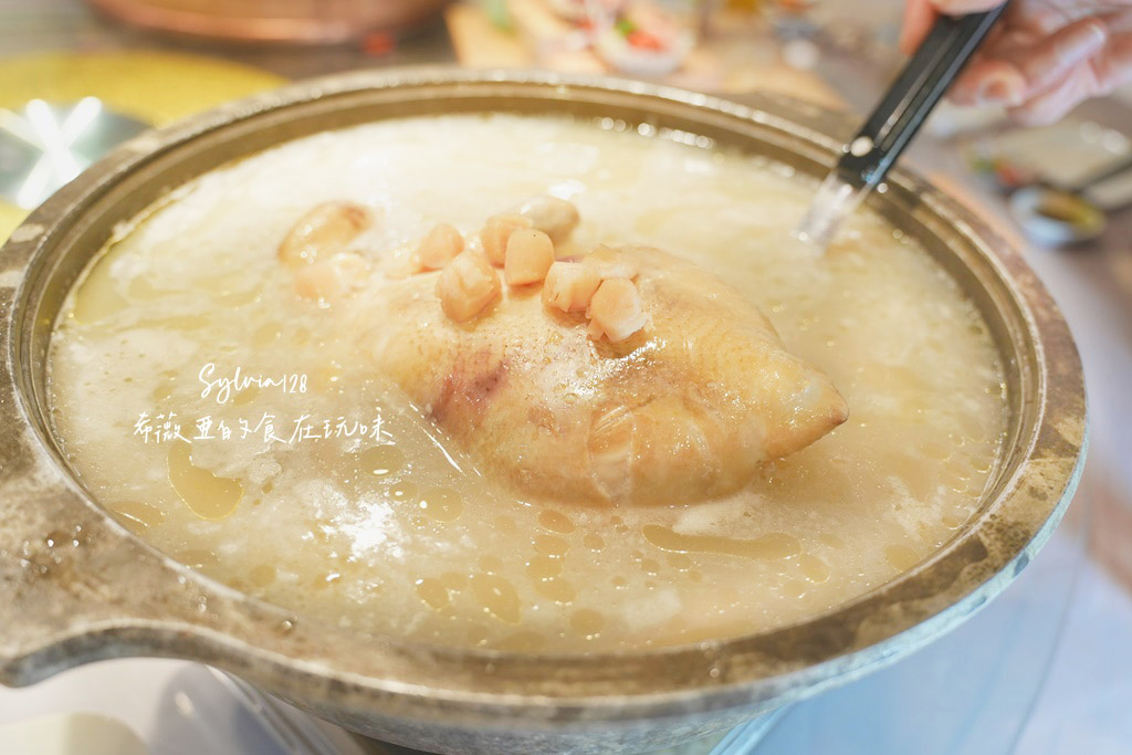 信義安和中式料理|龍洞海鮮餐廳,台北包廂聚餐推薦,家庭聚餐、尾牙春酒都適合,無菜單桌菜12000元起 @希薇亞の食在玩味 信義安和中式料理|龍洞海鮮餐廳,台北包廂聚餐推薦,家庭聚餐、尾牙春酒都適合,無菜單桌菜12000元起 @希薇亞の食在玩味