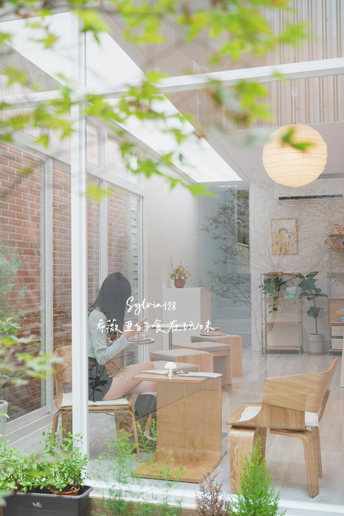 淡水咖啡廳|AFTERMOON 午月,淡水馬偕街的溫馨咖啡甜點店 @希薇亞の食在玩味 淡水咖啡廳|AFTERMOON 午月,淡水馬偕街的溫馨咖啡甜點店 @希薇亞の食在玩味