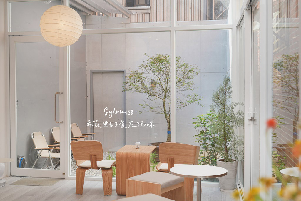 淡水咖啡廳|AFTERMOON 午月,淡水馬偕街的溫馨咖啡甜點店 @希薇亞の食在玩味 淡水咖啡廳|AFTERMOON 午月,淡水馬偕街的溫馨咖啡甜點店 @希薇亞の食在玩味