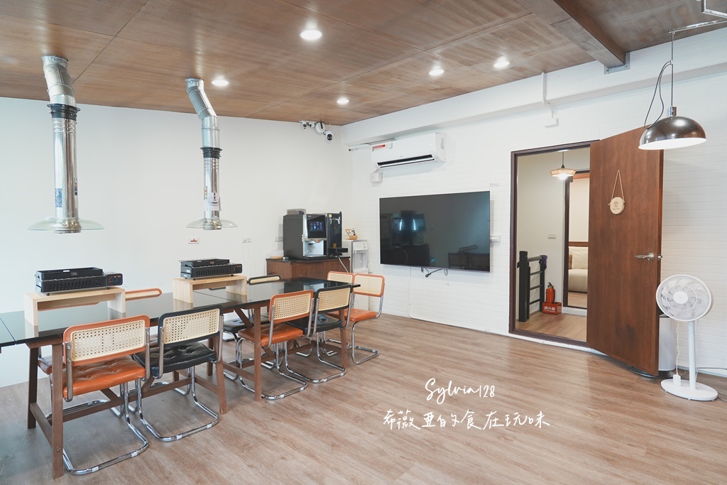 礁溪包棟民宿推薦｜那裡隔壁 B&B 開箱：親子遊戲、KTV、燒肉與早餐一次看 @希薇亞の食在玩味