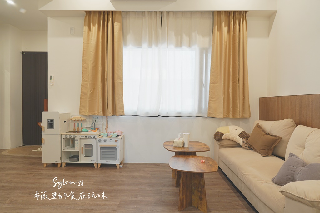 礁溪包棟民宿推薦｜那裡隔壁 B&B 開箱：親子遊戲、KTV、燒肉與早餐一次看 @希薇亞の食在玩味