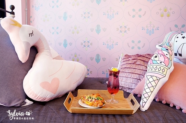 【新北土城區】FUWA CAFE少女夢幻粉紅咖啡廳。永寧站韓國風咖啡館 @希薇亞の食在玩味