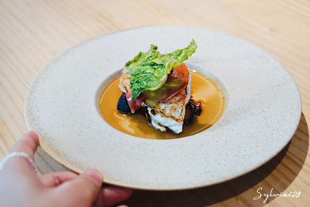 【台北大安區】空盤 Komboi 法式料理餐廳，來一場迷人沒有距離感的法國菜！2022米其林入選餐廳 @希薇亞の食在玩味